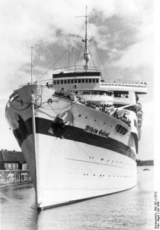 Erinnerung an den 75. Jahrestag der Versenkung des Flüchlingsschiffes Wilhelm Gustloff. (Für weitere Infos Bild anklicken!)